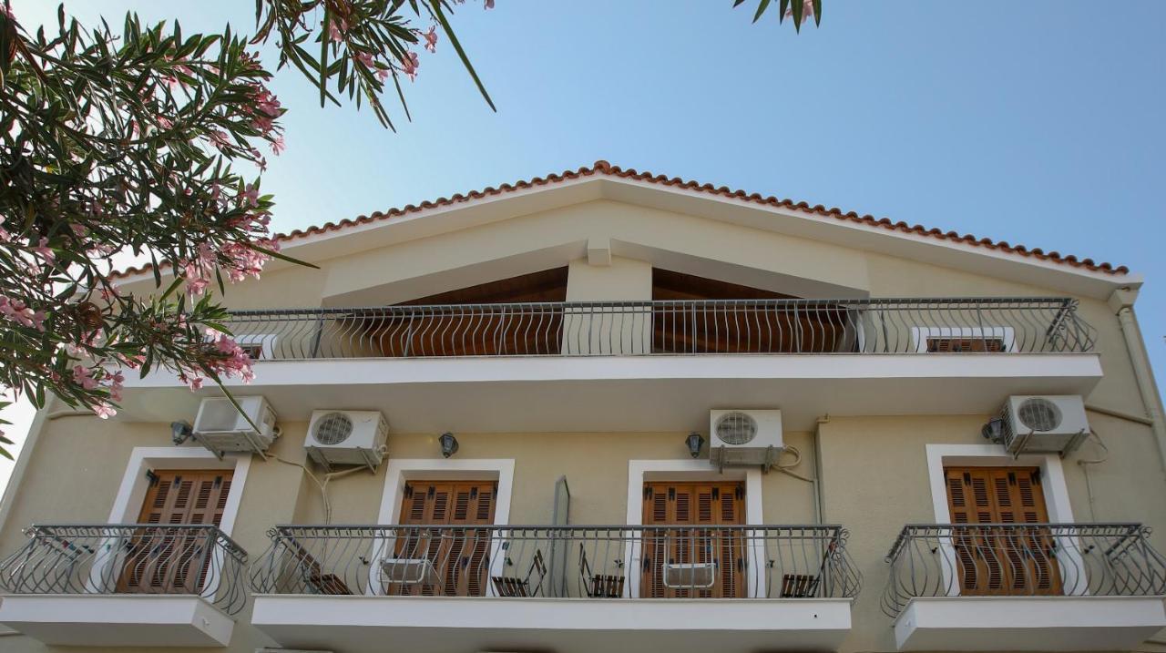 Papadatos Studios Argostoli  Exterior photo